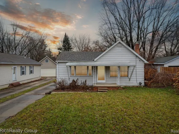 3213 Henrydale St, Auburn Hills, MI 48326