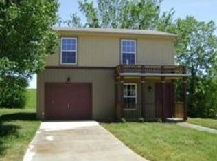 7424 Orville Ave, Kansas City, KS 66112