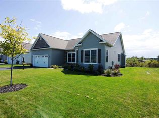 12 Alexandra Ct, Mechanicville, NY 12118