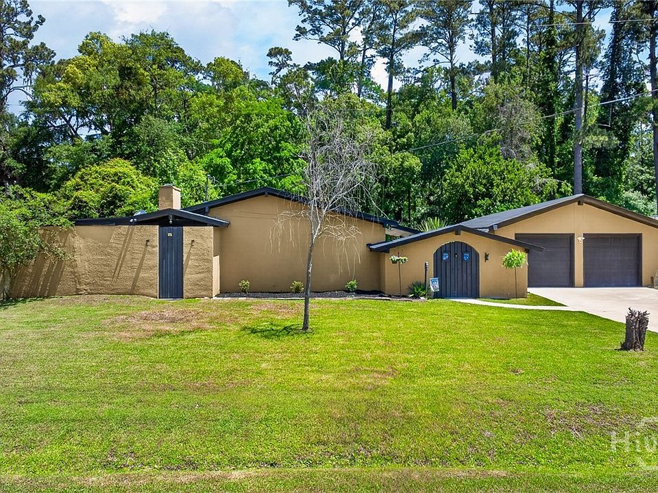 1st image of 438 Hunt Drive