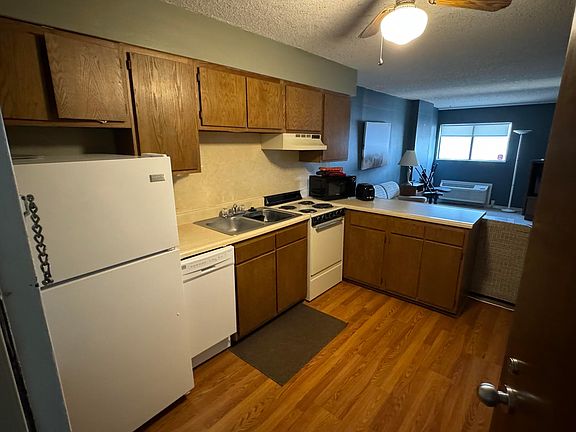 2nd image of 364 W Lane Ave APT 317