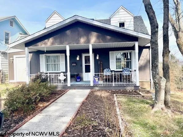 145 Grandview Ave, Morgantown, WV 26501