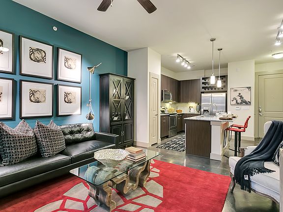 Luxury Apartments Las Colians