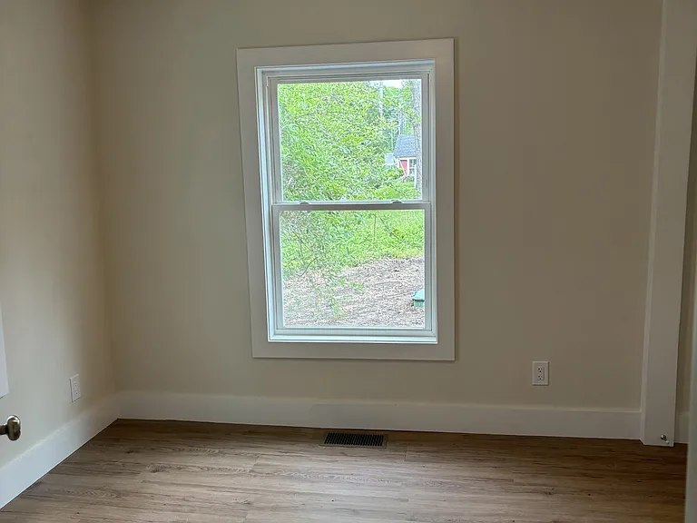 36 E Shore Rd — Photo 30