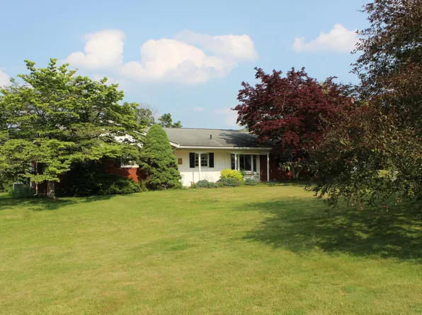 3293 Outville Rd, Granville, OH 43023