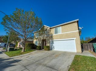 464 Red Robin Dr, Patterson, CA 95363