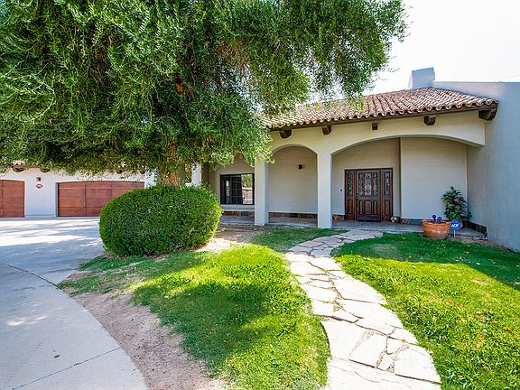 3rd image of 1298 E McMurray Cir