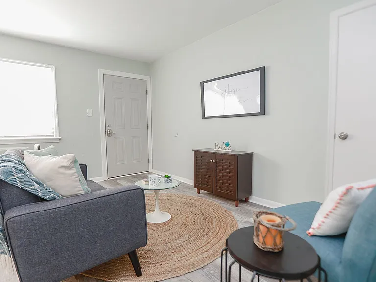 9603 11th Bay St — Photo 3