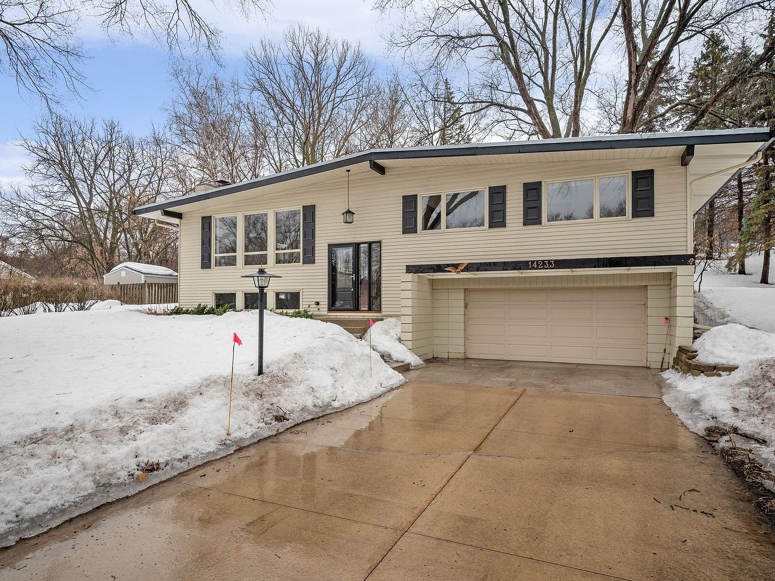 14233 Prince Pl, Minnetonka, MN 55345 | Zillow