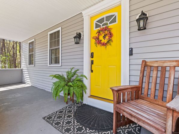 84 Great Hill Rd, Oxford, CT 06478