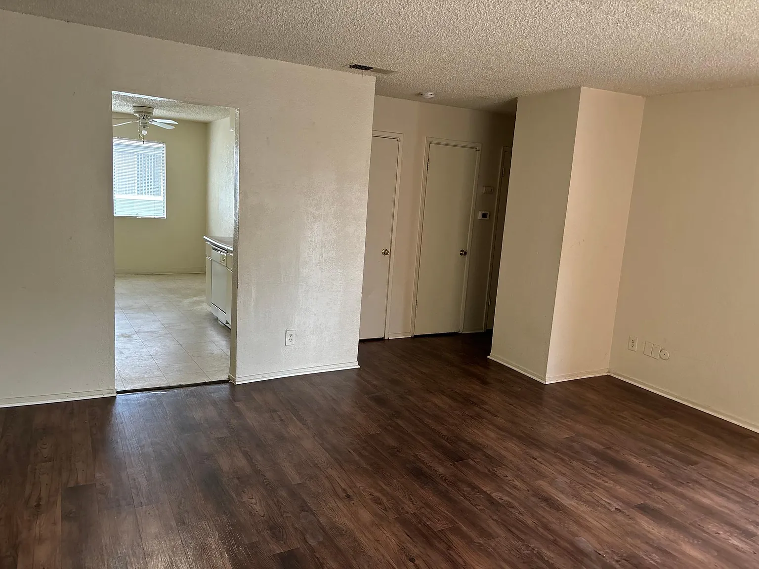 4871 E Lane Ave — Photo 2