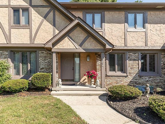 3rd image of 5762 Willow Creek Cir
