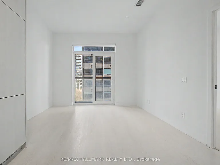 308 Jarvis St #1009 — Photo 6