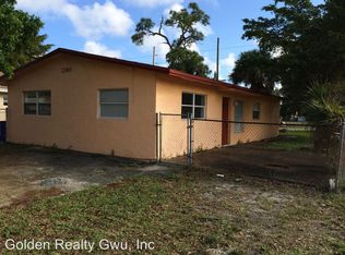 2390 NW 6th Ct, Pompano Beach, FL 33311