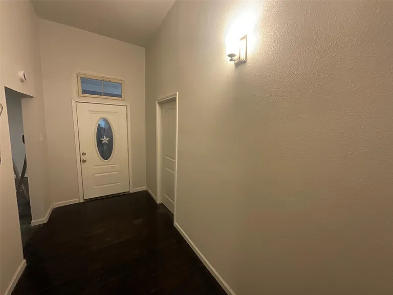 104 S Broad St — Photo 11