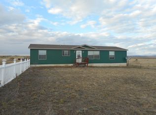 13 Lonesome Dove Ln, Moorcroft, WY 82721