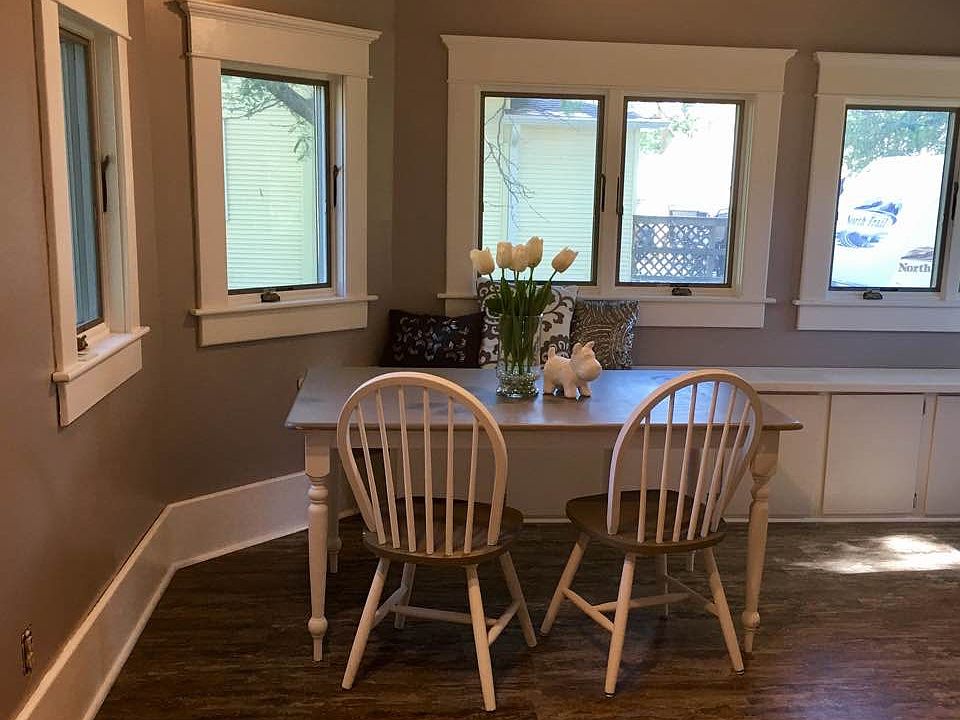 Kitchen with window seat