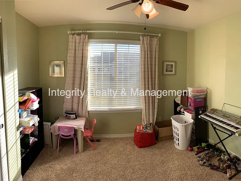 3025 Redhaven Way — Photo 21