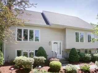 19 Etre Dr, Worcester, MA 01604