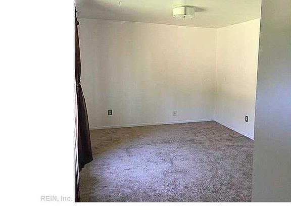 2nd image of 653 Aragona Blvd
