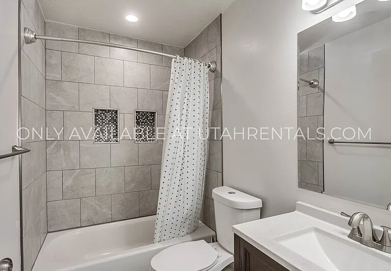 1342 S 1370 E — Photo 11