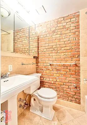 Rented by Century 21 Premier  | media 6