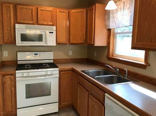 1224 W McMillan Rd, Muskegon, MI 49445