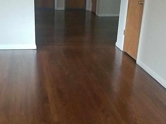 4th image of 2507 Vera Ave