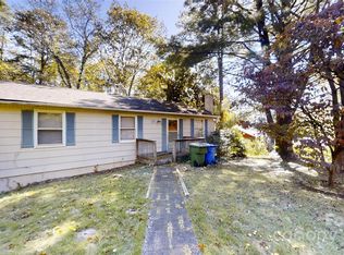 111 Cisco Rd, Asheville, NC 28805