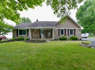 5909 Tulip Dr, Brownsburg, IN 46112
