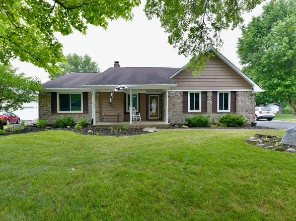 5909 Tulip Dr, Brownsburg, IN 46112
