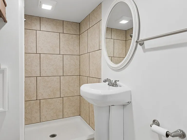 21208 Palomino Rd — Photo 23