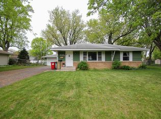 9140 2nd Ave S, Bloomington, MN 55420