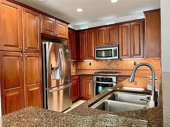 5th image of 26380 Fowler Dr