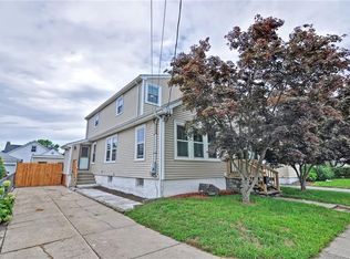 96 Booth Ave, Pawtucket, RI 02861