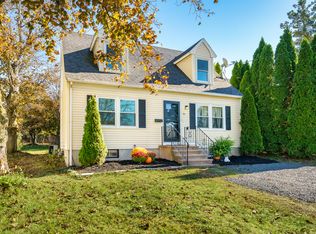 30 Denison Rd, Middletown, CT 06457