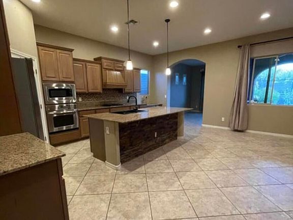 4th image of 13728 W Creosote Dr