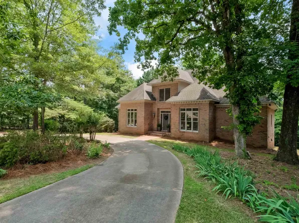 3153 Bradford Pl, Birmingham, AL 35242