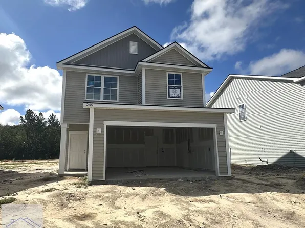 245 Anchor Ave, Hinesville, GA 31313