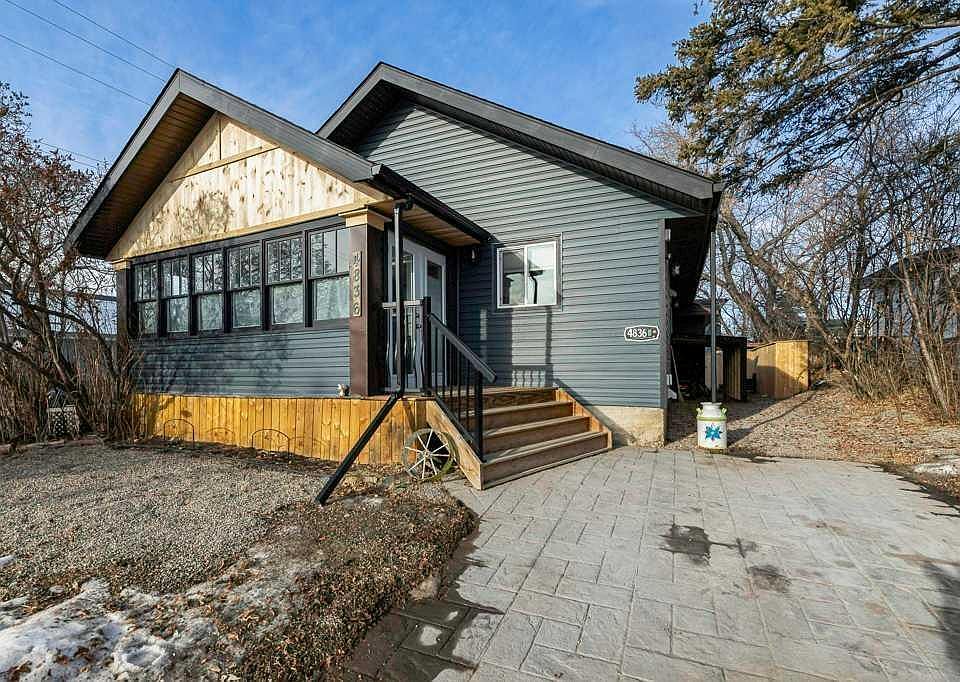 1st image of 4836 49th St