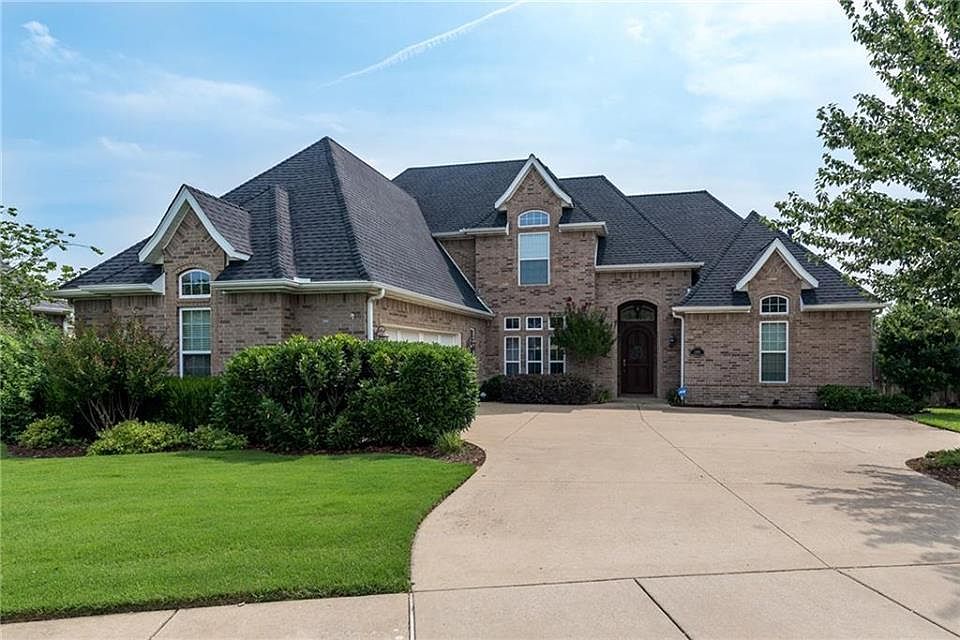 1st image of 2303 S The Peaks Blvd