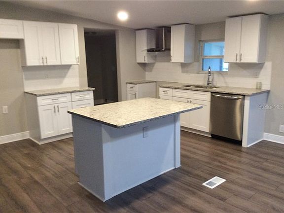 5th image of 3034 Beaver Creek Dr
