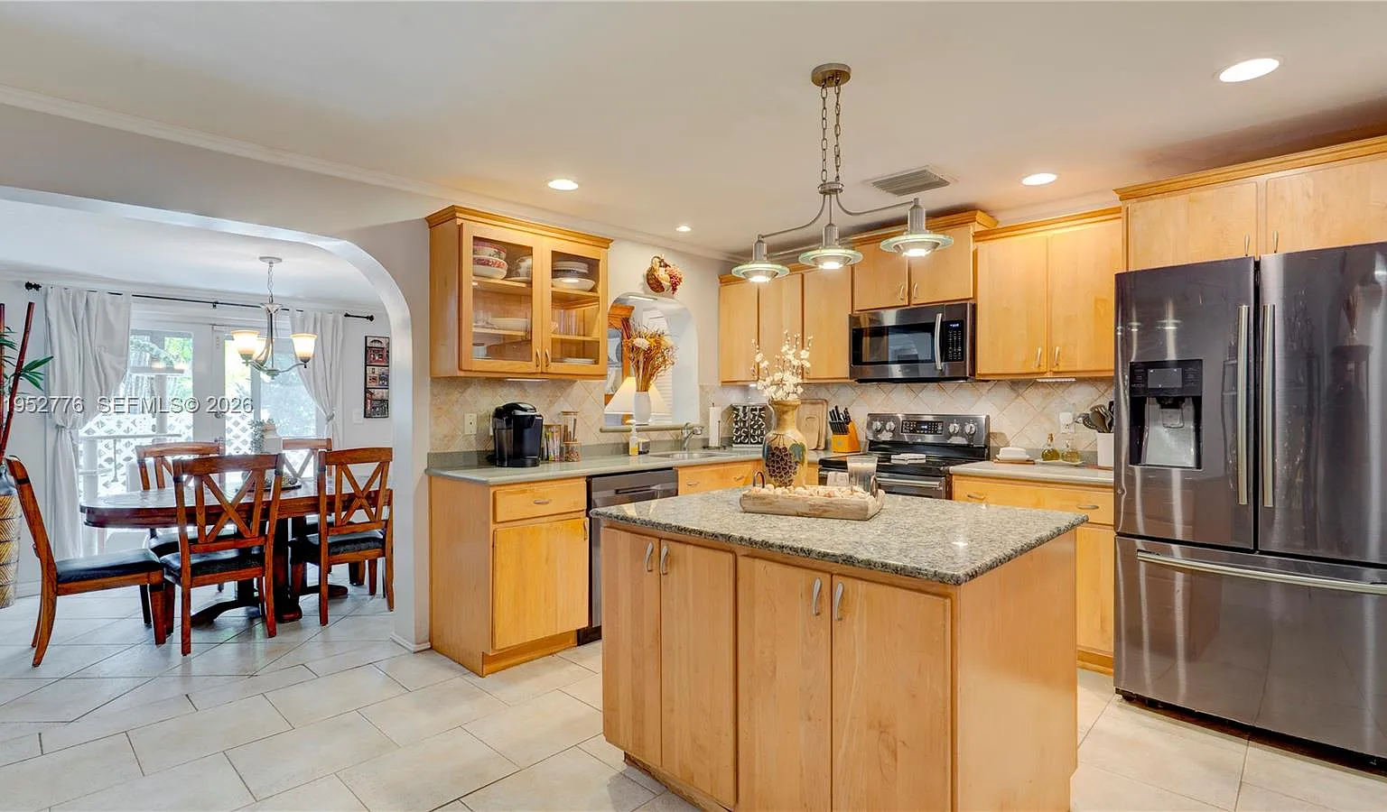 4 bed, 1.5 bath, $8,500 — Photo 3