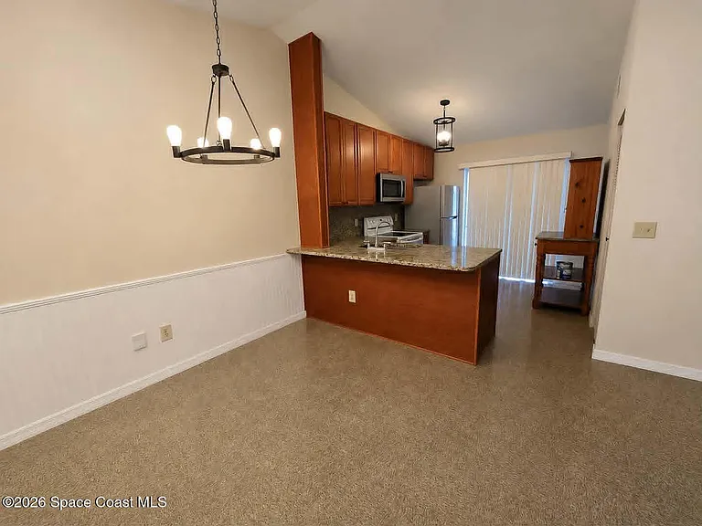 1697 Parakeet Ct — Photo 2
