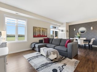 2 Colonial Dr #204, Guelph, ON N1L0K8