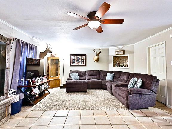 5th image of 2358 Meadowbrook Dr