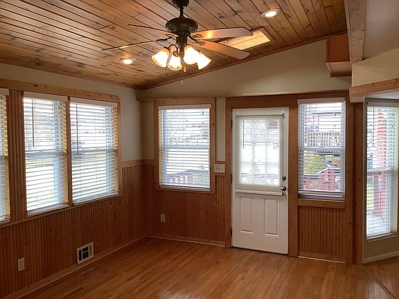 3rd image of 5129 Dana Harvey Ln