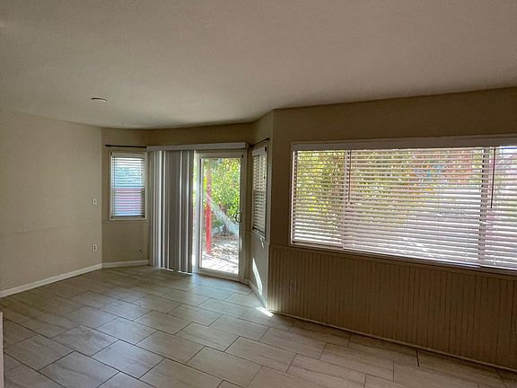 4th image of 24559 New Haven Dr
