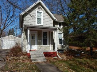 411 4th Ave NW, Mount Vernon, IA 52314