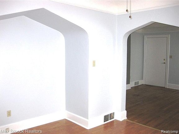 5th image of 1247 Franklin Rd